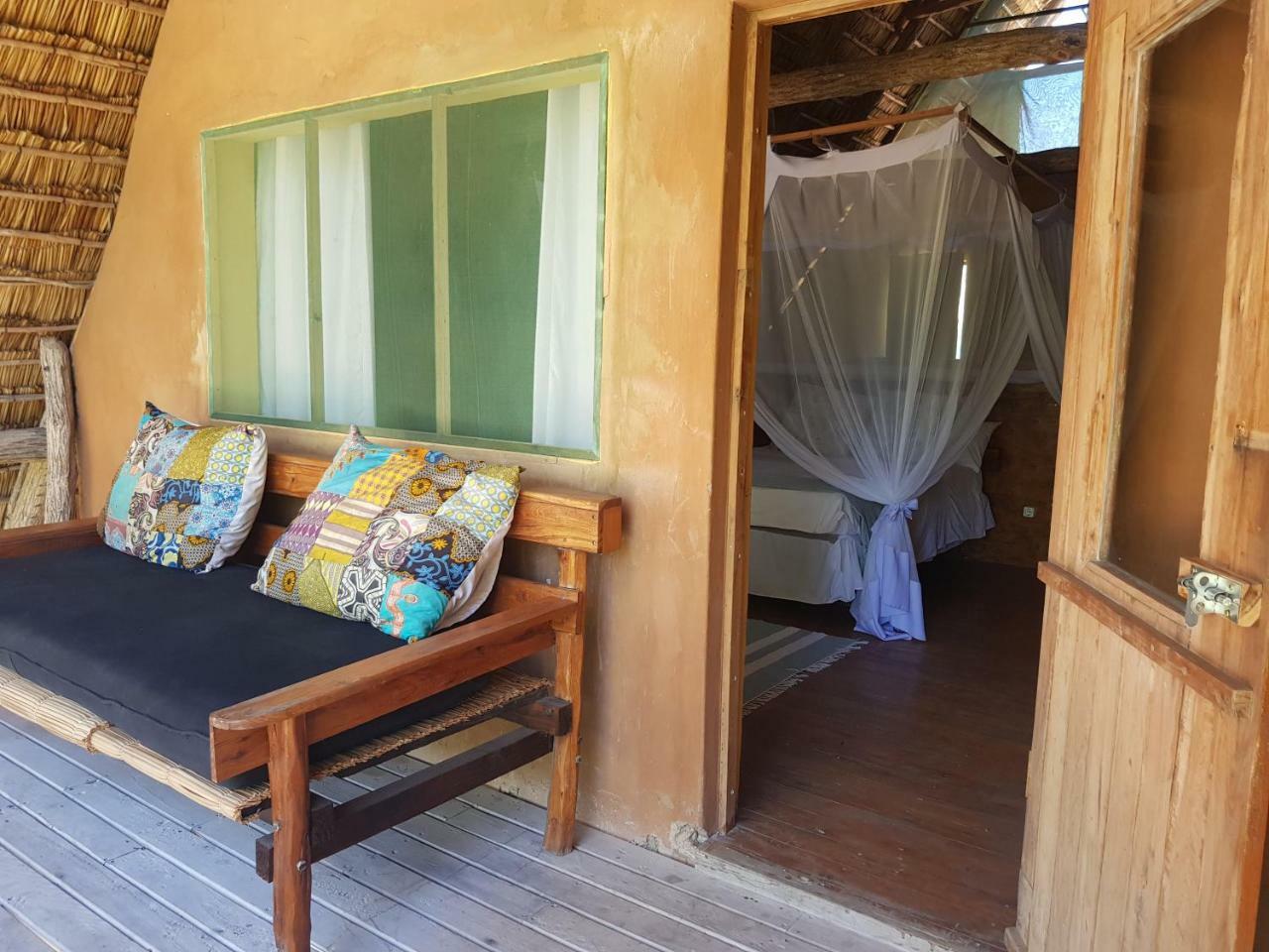 Turtle Cove Lodge And Yoga Shala Praia do Praia do Tofo Zewnętrze zdjęcie